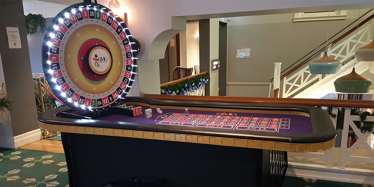 Casino party Vertical Roulette table